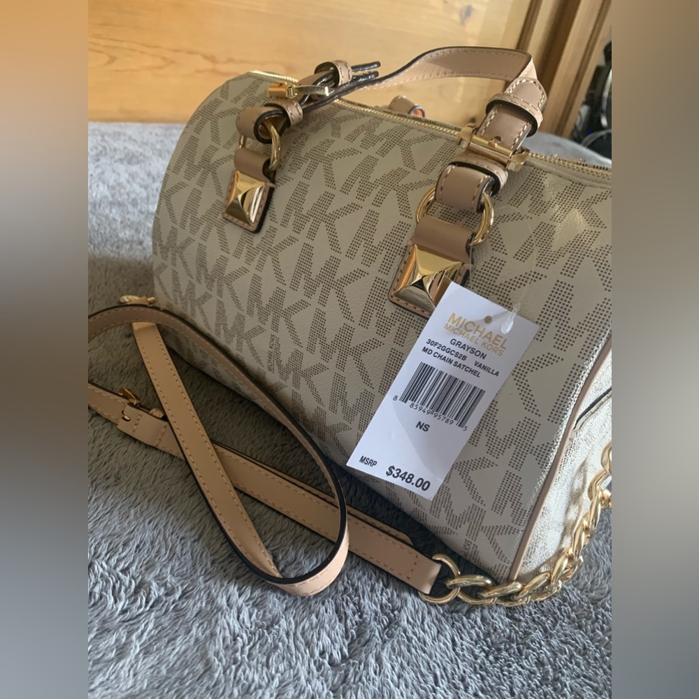Michael Kors purse, new with tags